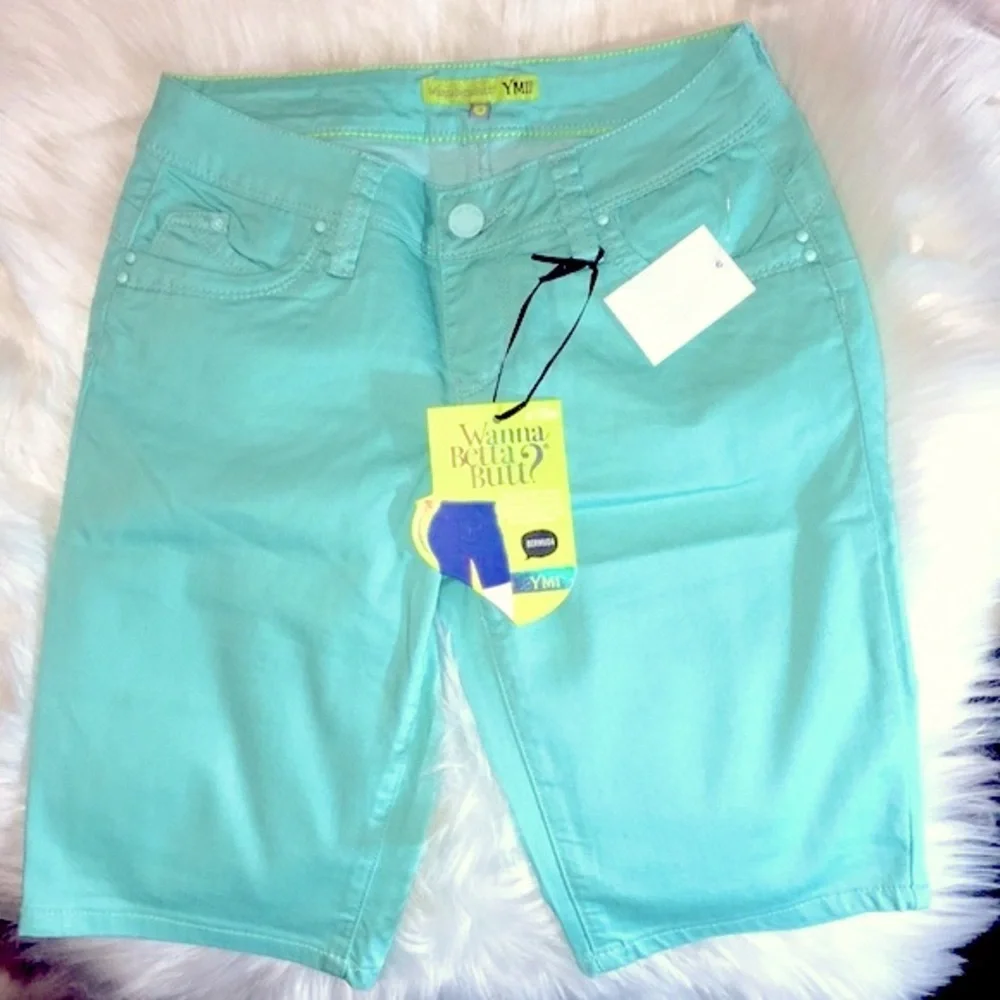🆕 YMI Women’s Twill Bermuda Jean Shorts Mint Color Denim Jorts